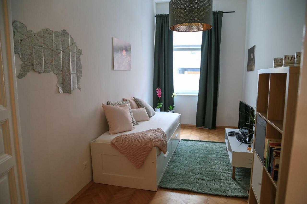Lovely Apartment In The Heart Of Graz Dış mekan fotoğraf